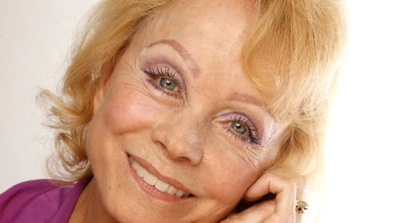 ISABELLE AUBRET sera en concert à CHÂLUS :  le DIMANCHE 22 JANVIER 2023 à 16h à la Salle Polyvalente Louis Aragon